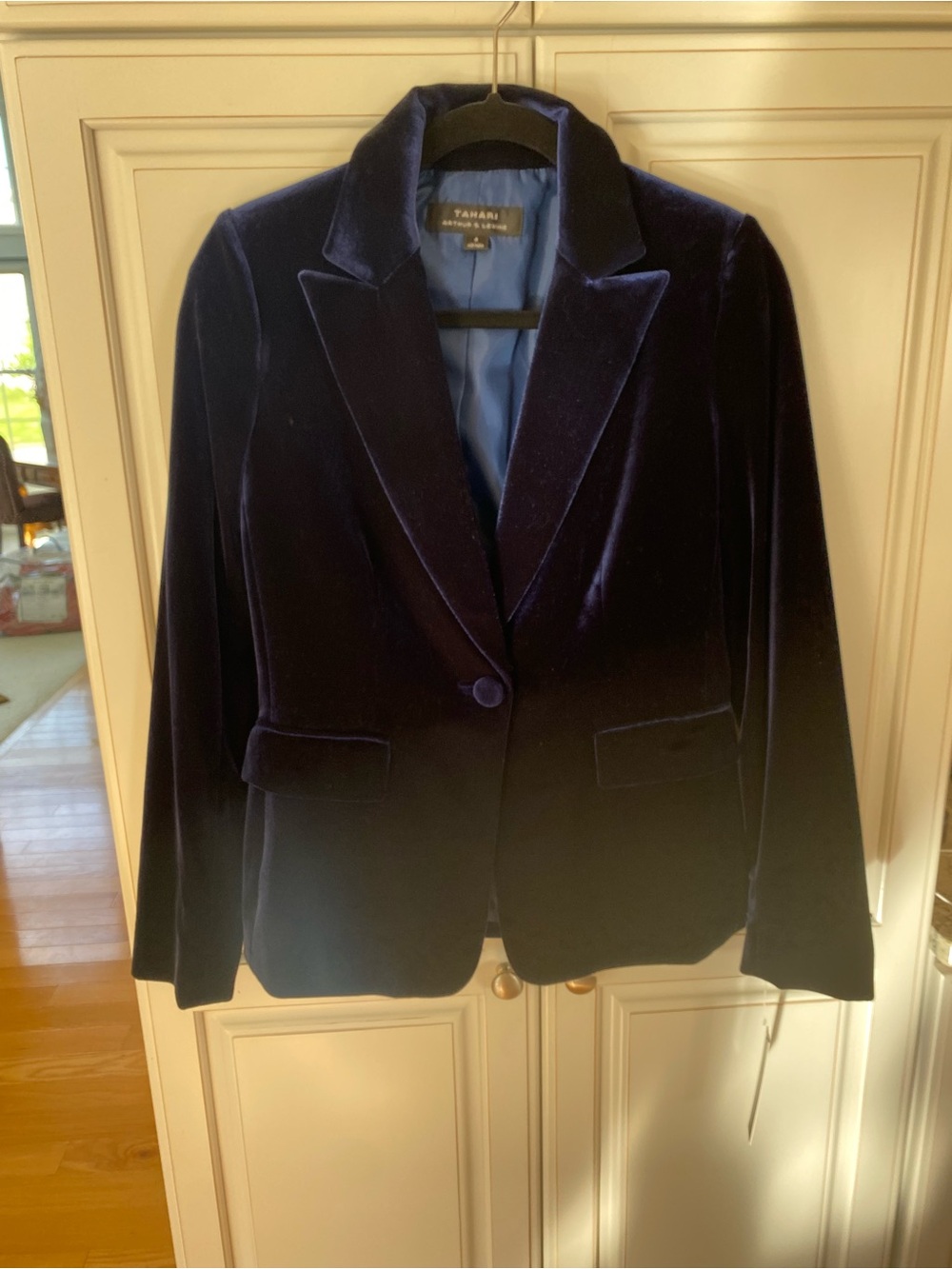 Tahari Deep Navy Velvet Single-Button Blazer